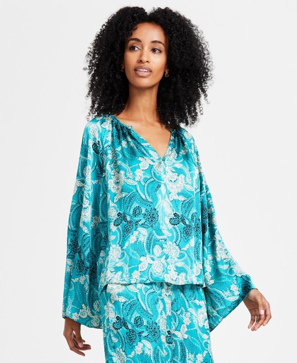 Vince Camuto Women's Printed V-Neck Long-Sleeve Top Cool Lapis Size Xs 0032